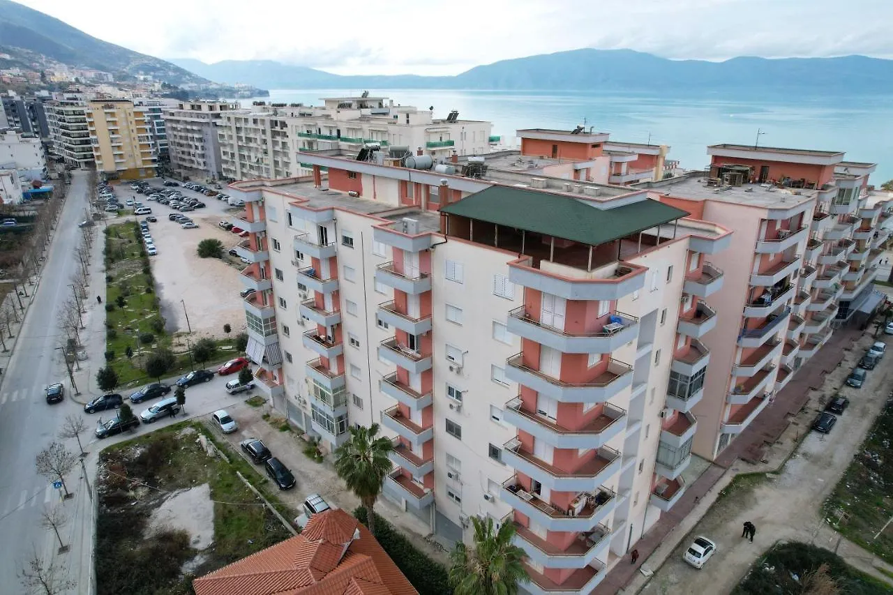 Family Suite Residence Vlorë 0*,  Albania