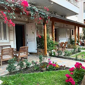 Guest house Guest Angolo Toscano, Vlore